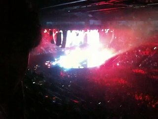 Descargar video: Muse - United States of Eurasia + Feeling Good, Mandalay Bay Events Center, Las Vegas, NV, USA  4/10/2010