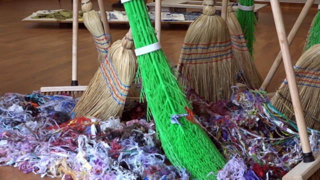 REGARD 467 nadine donati - RLHD.TV