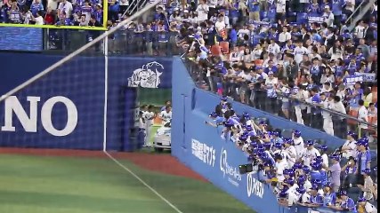 【平日満員御礼】ヤスアキジャンプ！！ ハマスタ！！2017/06/14 横浜DeNAベイスターズ