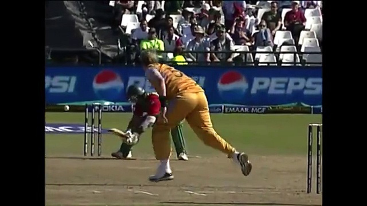 Only six players have taken a T20I hat-trick, and Brett Lee, 41 today, was the first!