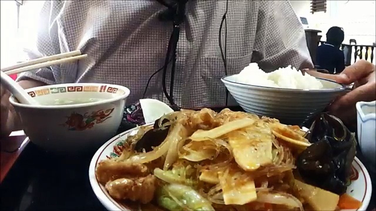 [咀嚼音][食事動画][外食]中華食堂で日替わり定食豚肉と春雨の炒め[飯テロ][音フェチ][ASMR]eating sounds