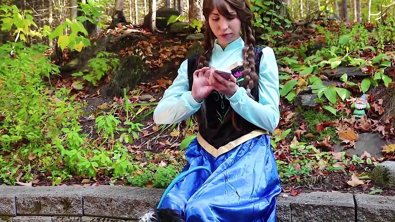 DOCTOR Frozen Elsa at the Pet VET w_ Anna Belle Joker Chubby Bunny Challenge Fun Superheroes IRL | Superheroes | Spiderman | Superman | Frozen Elsa | Joker