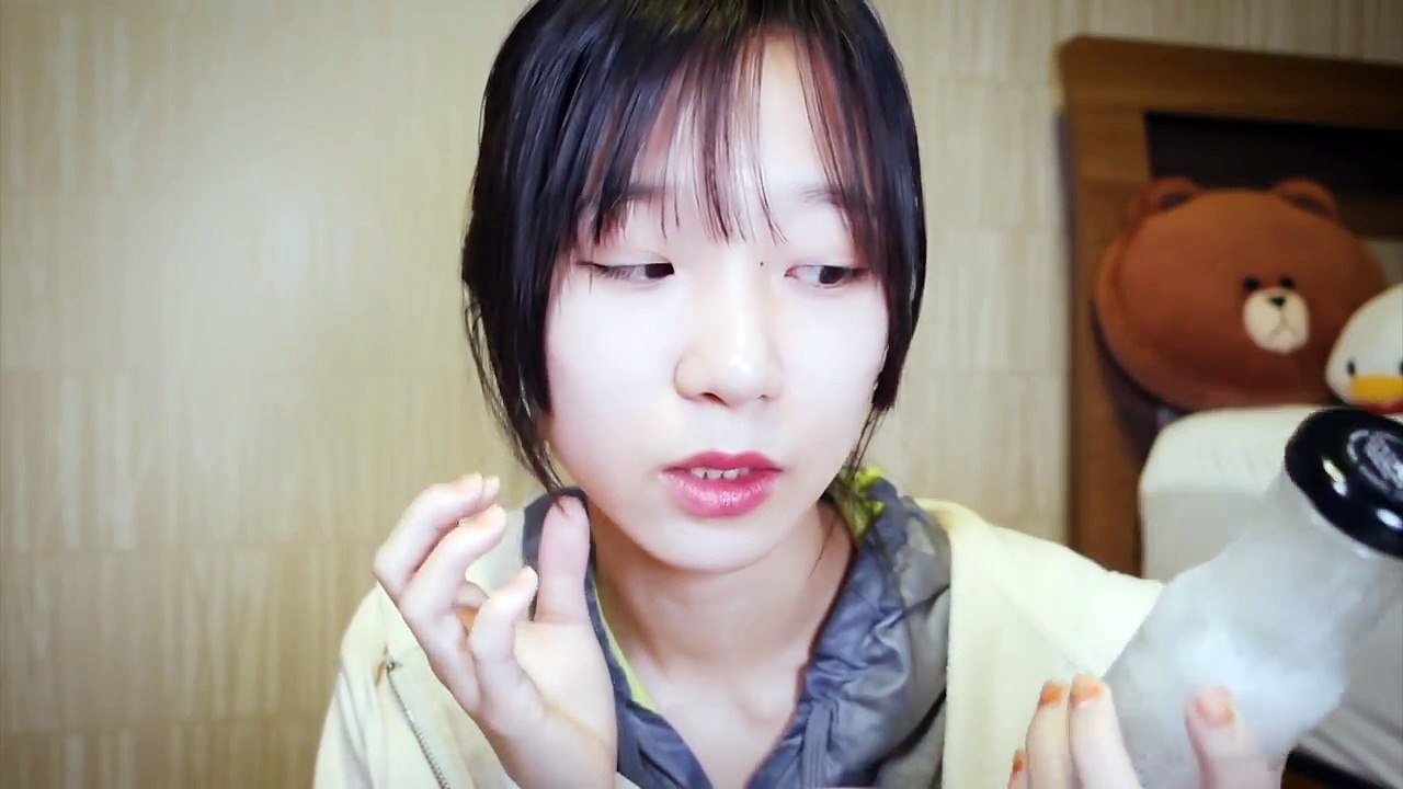 Removing Your Make-up & Doing Your Skincare / ASMR Sister Roleplay