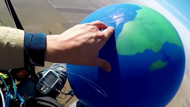 Adventurer Uses Helium Balloons To Fly Over South Africa, REAL LIFE UP MOVIE - What's Trending Now!