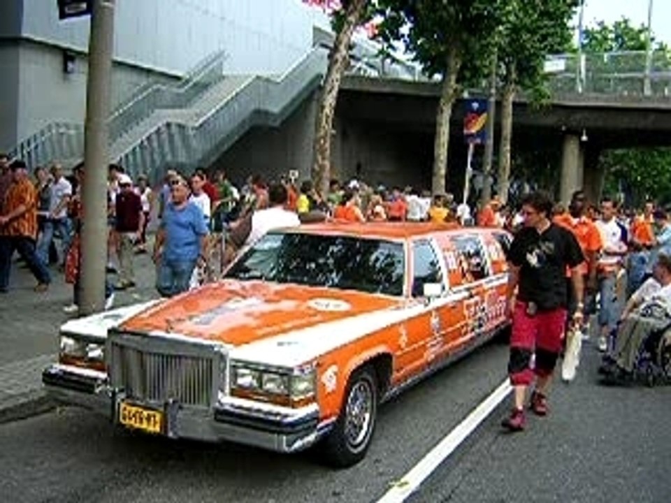 Voiture oranje