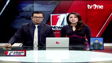 Sebuah Mobil Mewah Ditinggal Pemiliknya di Tol Kembangan, Jakarta Barat