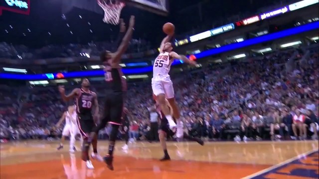 Hassan Whiteside, le scotch contre la planche face à Mike James