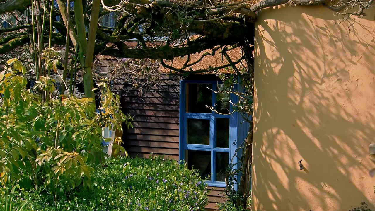 Grand Designs Series 18 6of9 Devon Snake House, image size:1280x720