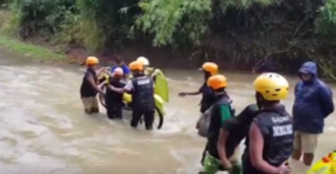 Storm Triggers Flooding, Landslides in Luzon Region