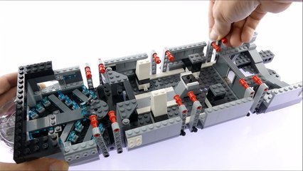 Lego Super Heroes 76042 The SHIELD Helicarrier - Lego Speed Build Review