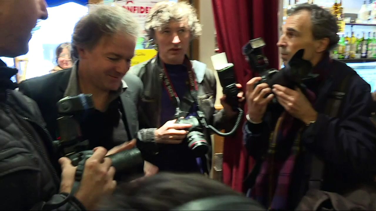 Haenel remporte le prix Médicis, Cognetti le Mé...