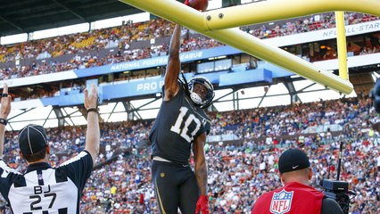 Something the NFL Should Not Change: Dunking over the crossbar