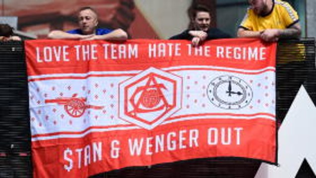 Arsenal legends - the club's 'stuck in limbo' under Wenger