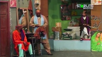 Akram Uddas and Sakhawat Naz New Pakistani Stage Drama  Kali Chader  Full Comedy Clip