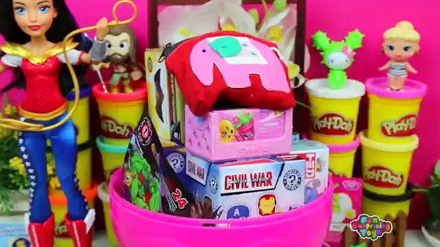 GIANT Super Hero Girls Surprise Eggs Play Doh - Wonder Woman Harley Quinn Batgirl
