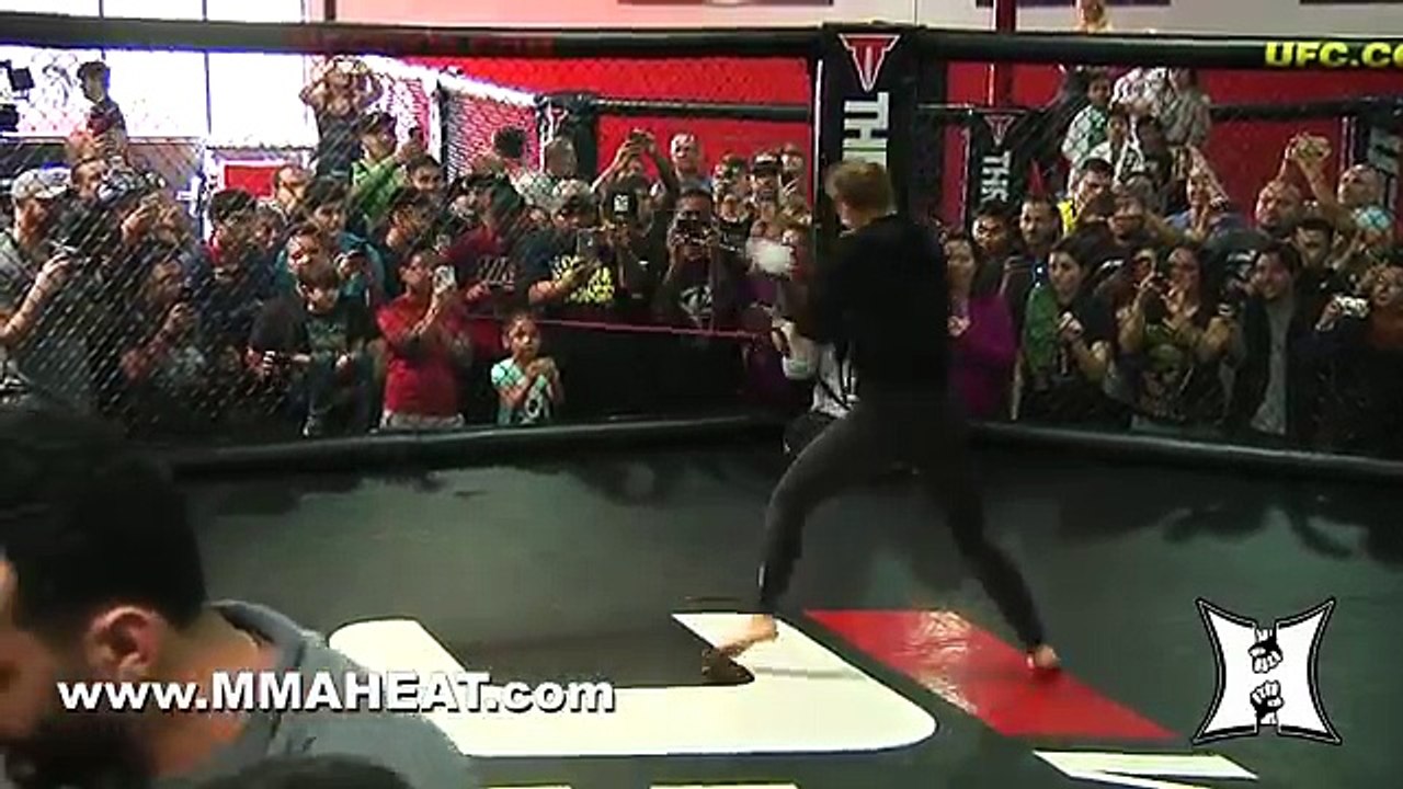 UFC 184: Champ Ronda Rousey 25min+ Workout Before Title Fight With Cat Zingano (Complete/Unedited)