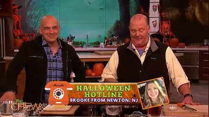 Mario Batali Makes Cannelloni Al Forno on The Chew