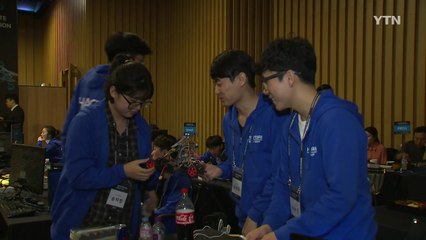 "24시간 내 개발하라" 車 소프트웨어 끝장 대회 / YTN