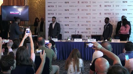 Prohíben entrar a Chile a Mike Tyson por ley migratoria