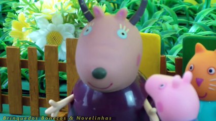 Pig George e Peppa Pig brincam de O Mestre Mandou na casa da Dora and Me Dollhouse massinha Play Doh