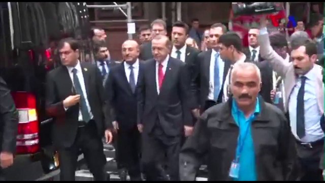 ERDOGAN NE SHBA KERKON QE TE EKSTRADOHET FETULLAH GYLEN SI PERKRAHES I TERRORISTEVE LAJM