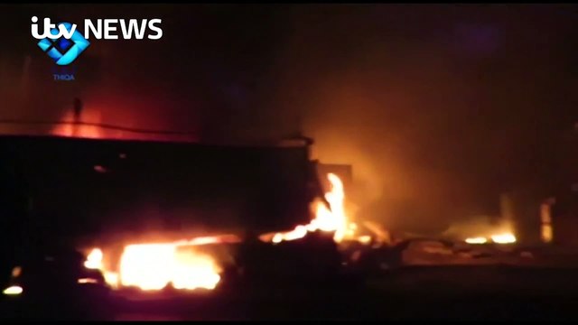 SHTEPIA E BARDHE AKUZON RUSINE SI PERGJEGJESE PER SULMIN MBI KONVOJIN E NDIHMAVE HUMANITARE LAJM