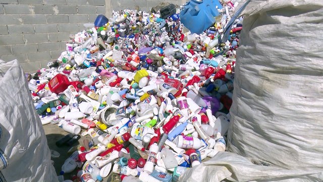 MINISTRI KOKA POHON SE NUK KA ASNJE RREZIK PER SHQIPERINE, “KONTROLL I RREPTE NE DOGANA PER MBETJET”