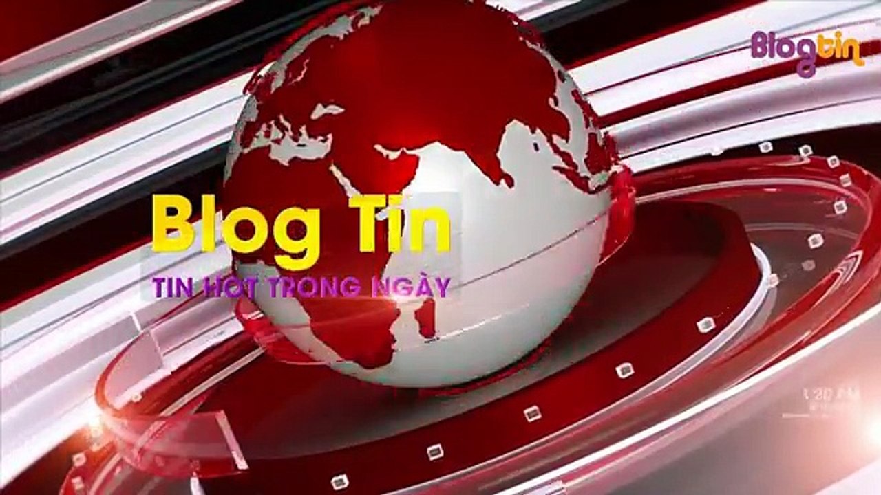 Mải selfie khoe ngực khủng  thiếu nữ không hề hay biết chiếc kính phản chủ để lộ bí mật kinh hoàng