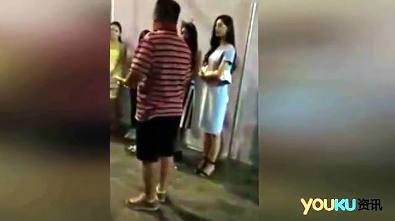 实拍非诚勿扰导演怒斥女嘉宾