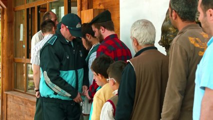 Seni Seven Ölsün - Köy Halkı İnternet Buluyor!