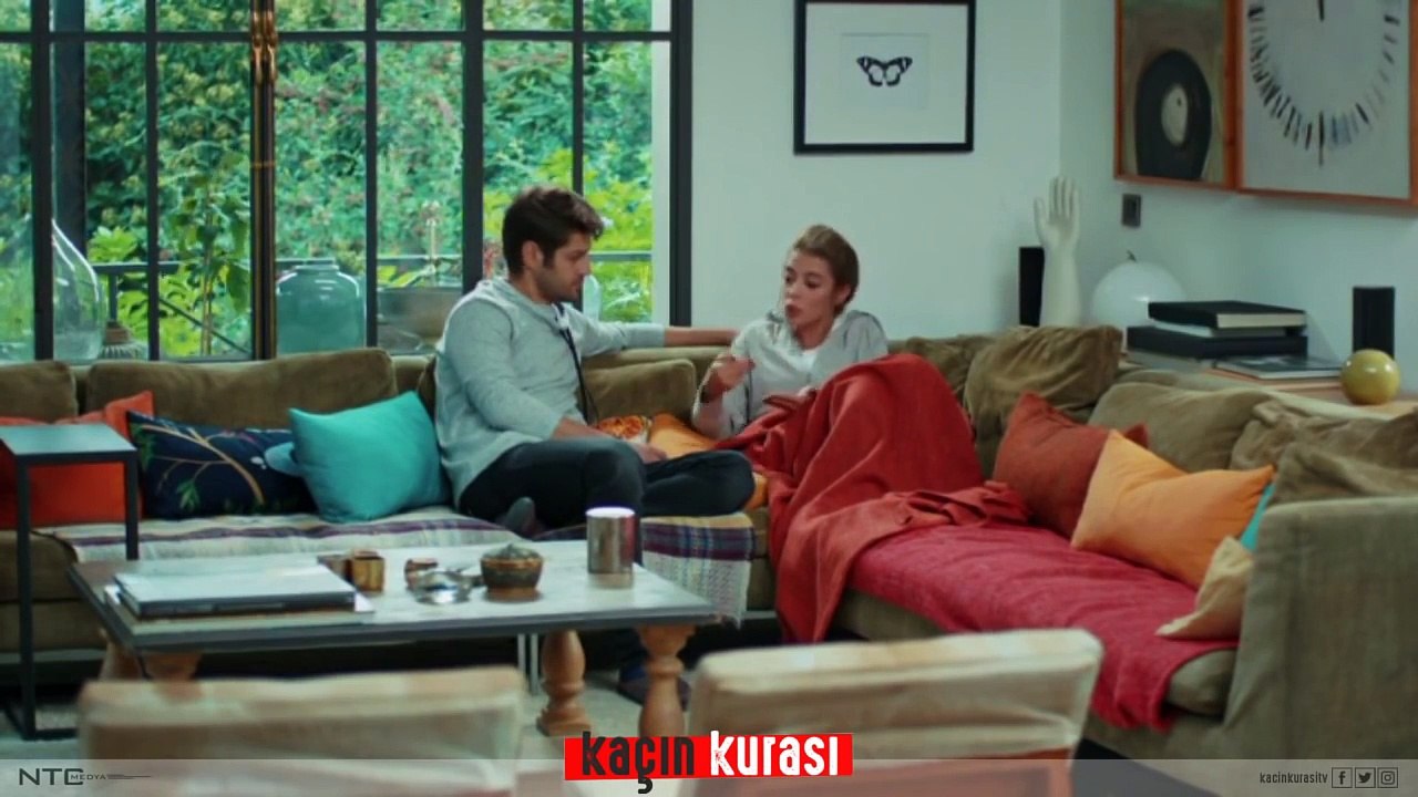 Kaçın Kurası 4.Bölüm - Kapının Eşiğinde Beklemeyeceğim