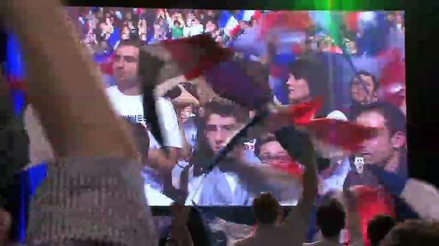 Pour voir Nicolas SARKOZY, les dirigeants UMP d'Istres et Martigues avaient réquisitionné 3 cars .