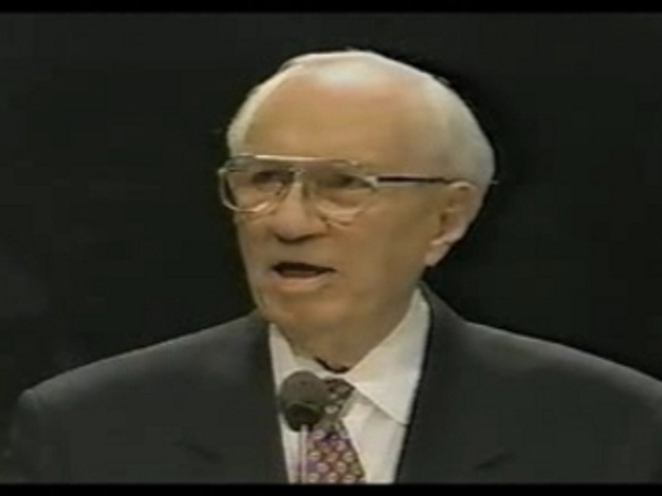 Gordon B. Hinckley: US Founders Inspired, God Fearing