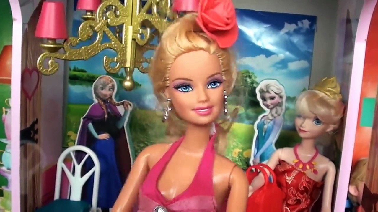 Anna and Elsa Toddlers Valentines Day Party! Frozen Barbie Dylan and Elsya #1 Toys In Action Dolls