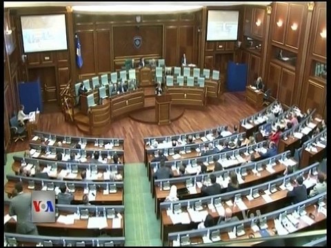 OPOZITA AKUZON QEVERINE PER GJYKATEN SPECIALE REAGON ZV KRYEMINISTRI THAÇI LAJM