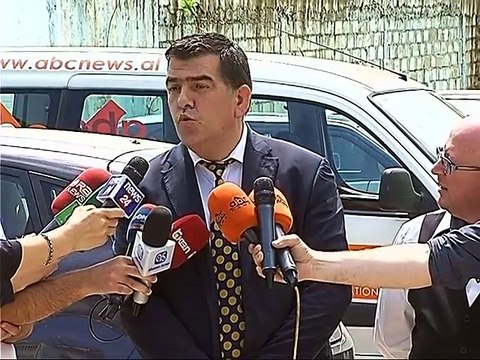 DEPUTETI MARK FRROKU MERRET I PANDEHUR, AKUZOHET PER KALLEZIM TE RREME LAJM