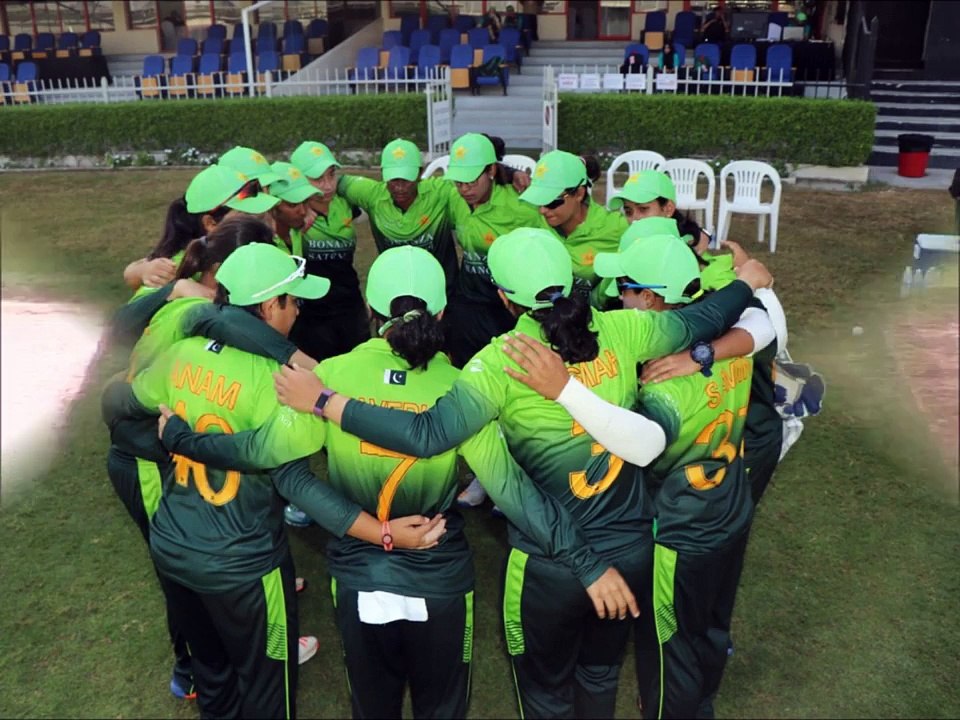 Pak women vs New Zealand women 1st t20 : PAKW Vs NZW Highlights New Zealand won by 2 wickets