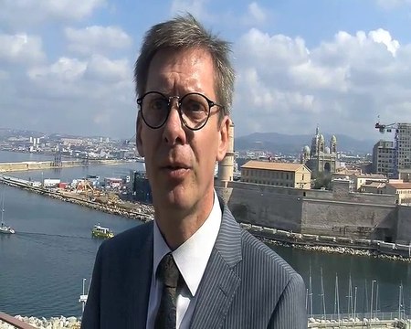 Erik van Beek : Directeur d'Esso Fos sur Mer