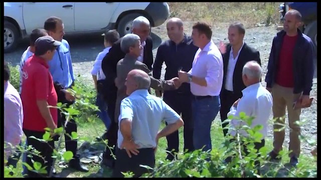 MUHARREM RAMA PREMTON DYER TE HAPURA NE BASHKINE E DIBRES PER TE GJITHE QYTETARET LAJM