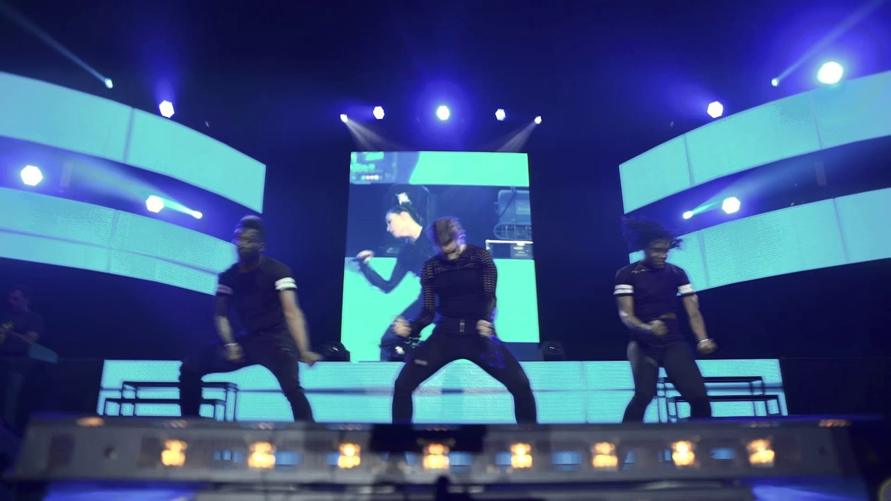 Gala Performing in Barcelona 2017