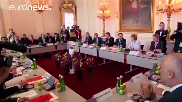 ASNJE REZULTAT NE SAMITIN E VJENES,LIDERET E “BE” IDE TE NDRYSHME PER ZGJIDHJEN E KRIZES SE REFUGJAT