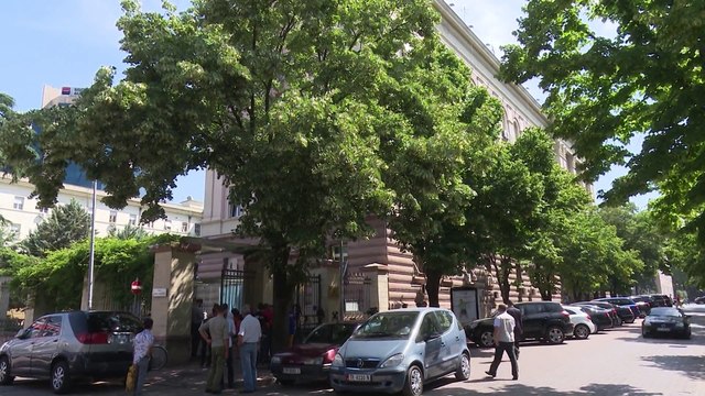 KOMISIONI I REFORMES NE DREJTESI “MBYLL” 6 LIGJET, MAZHORANCA MIRATON E VETME EDHE “KUSHTETUESEN” LA