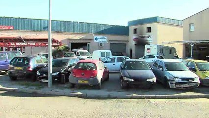 L'incendie du gararge à Croix-Sainte a endommagé sept véhicules au total.