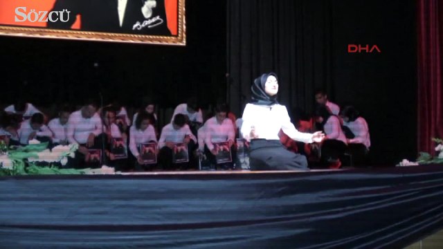 Atatürk anma töreninde, Kürtçe ağıt