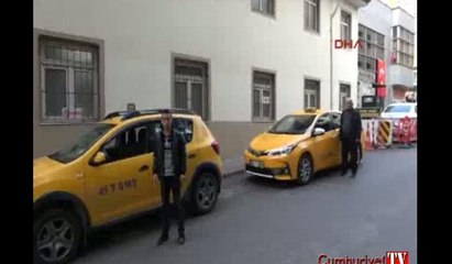 İzmit'te saat 09.05'te  hayat durdu