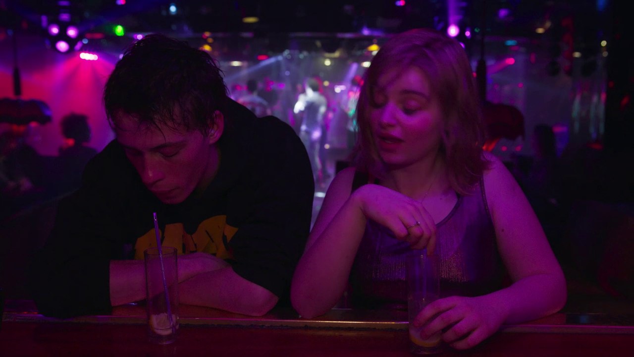 Idée reçue n°5 : "La parisienne a beaucoup de conversation" - (teaser PARIS ETC.)