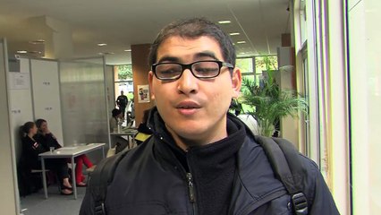 Les témoignages de Sylvie et Malik, travailleurs handicapés en recherche d'emploi.