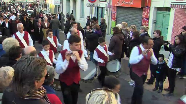 Le défilé des 3000 moutons et chèvres du Rove