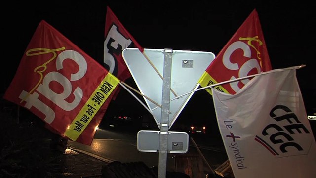 Les premières images du barrage ce matin et les interviewes des représentants CGT et Fo