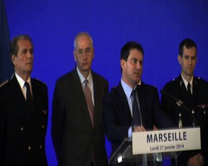 Manuel Valls sur les chiffres de la délinquance et l'action de l'Etat.